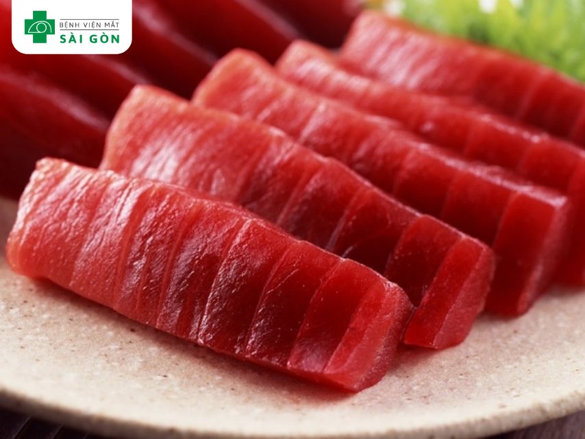 Cá ngừ cung cấp vitamin B12