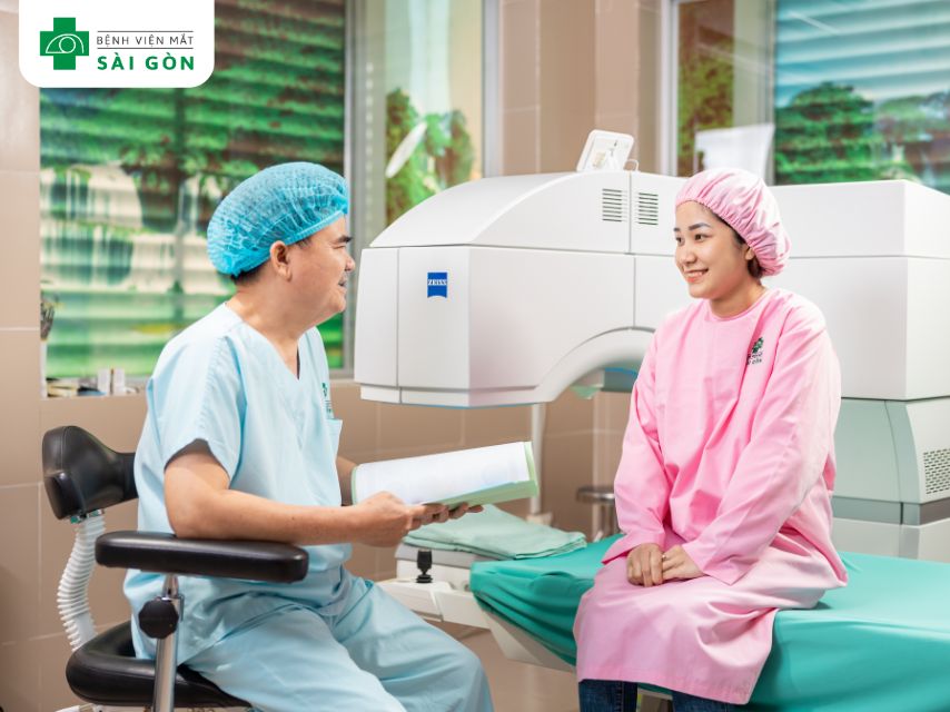 Khám mắt tổng quát