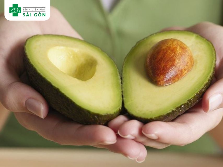 Bơ giàu chất béo