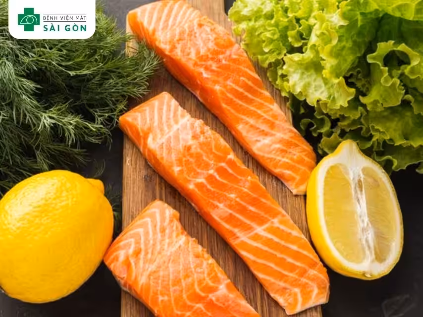 Cá hồi là nguồn omega-3 dồi dào