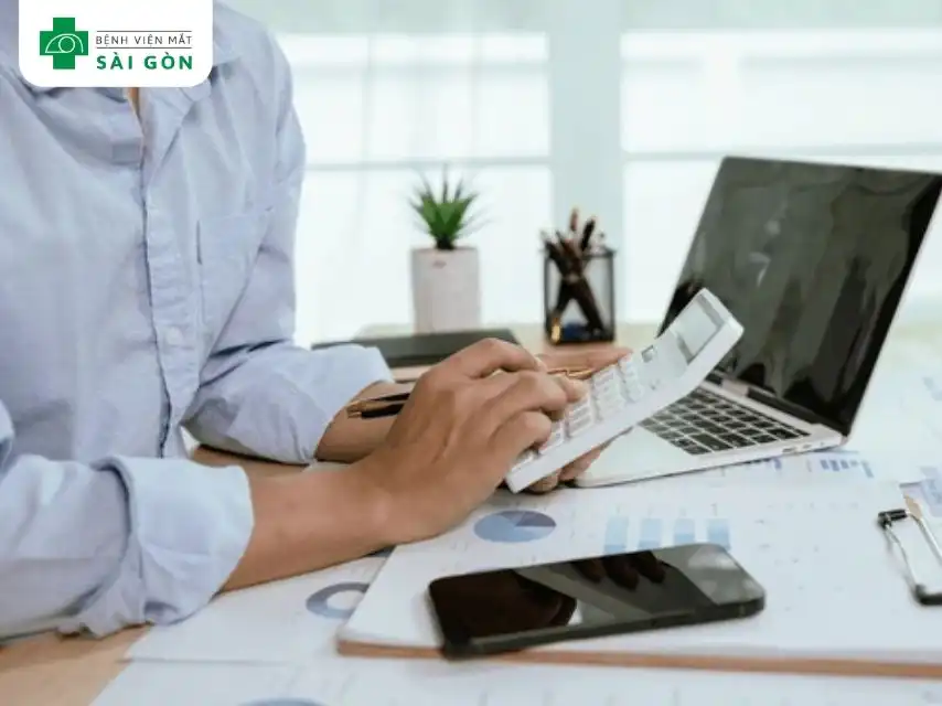 Đảm bảo ánh sáng đủ sáng nhưng không chói