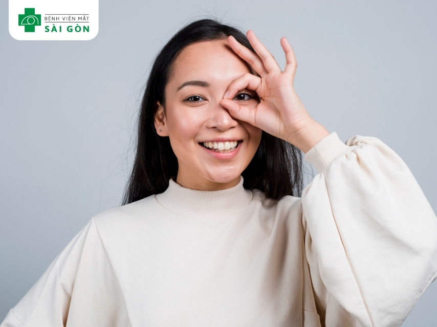 Chỉ định mổ LASIK với đối tượng có sức khỏe mắt ổn định.