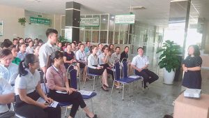 CHƯƠNG TRÌNH ĐÀO TẠO KỸ NĂNG GIAO TIẾP VÀ GIẢI QUYẾT VẤN ĐỀ CHO NHÂN VIÊN Y TẾ TOÀN HỆ THỐNG MẮT SÀI GÒN CHƯƠNG TRÌNH ĐÀO TẠO KỸ NĂNG GIAO TIẾP VÀ GIẢI QUYẾT VẤN ĐỀ CHO NHÂN VIÊN Y TẾ TOÀN HỆ THỐNG MẮT SÀI GÒN