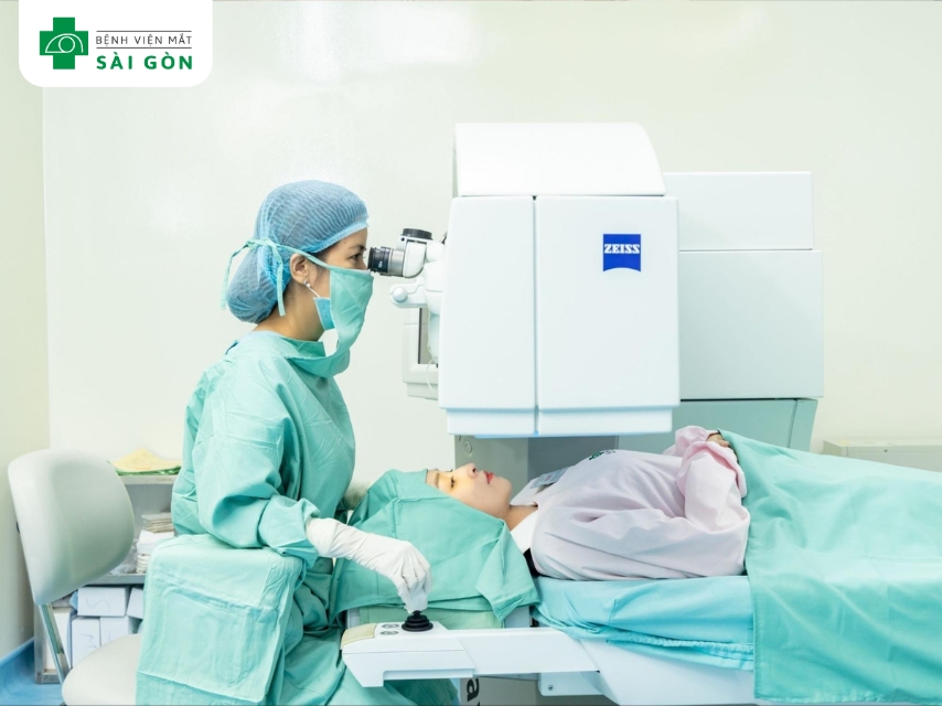 cong-nghe-su-dung-cua-mo-can-femtolasik-va-relexsmile