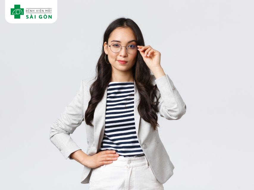 Điều kiện để mổ mắt cận và loạn thị