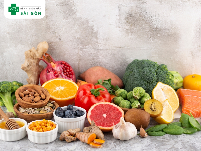 Bổ sung đầy đủ dưỡng chất ngừa giật mắt phải