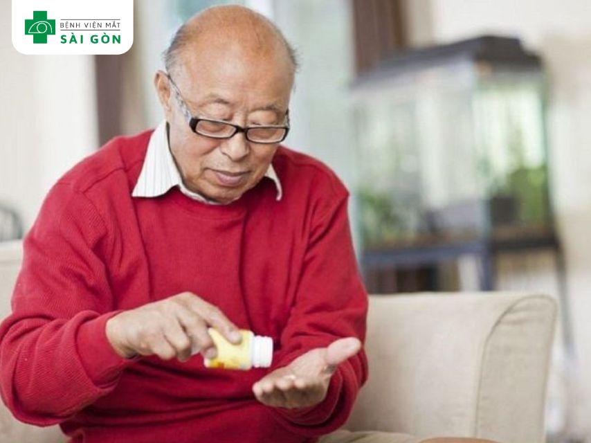 Bổ sung Vitamin E cho người cao tuổi