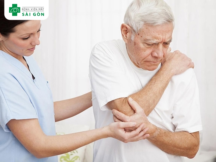 Kẽm hỗ trợ mật độ xương, giảm loãng xương, bảo vệ khớp.