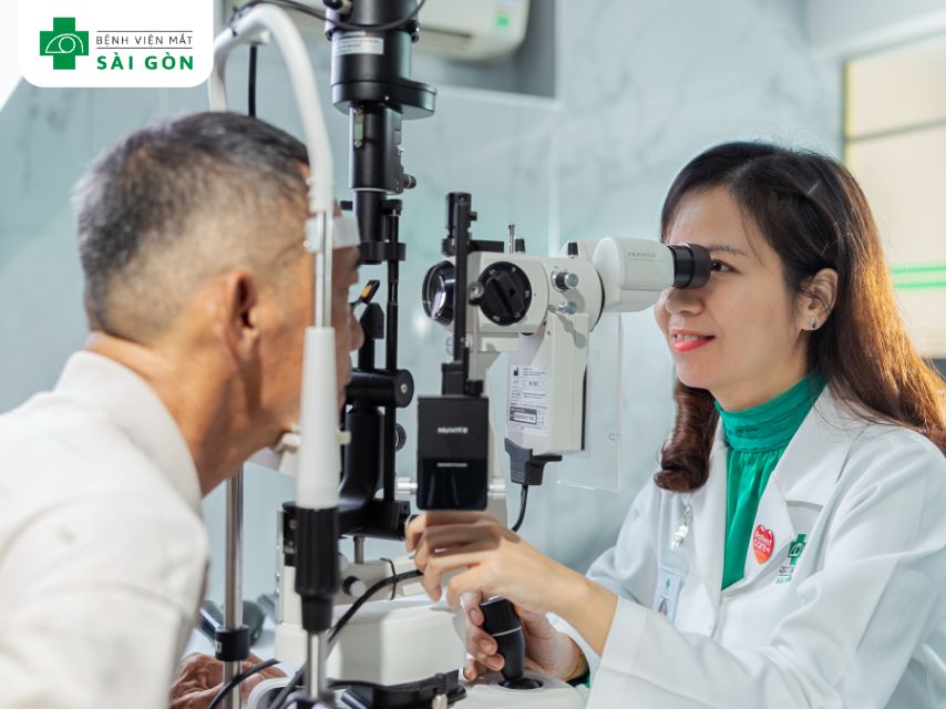 Sinh hiển vi với đèn khe