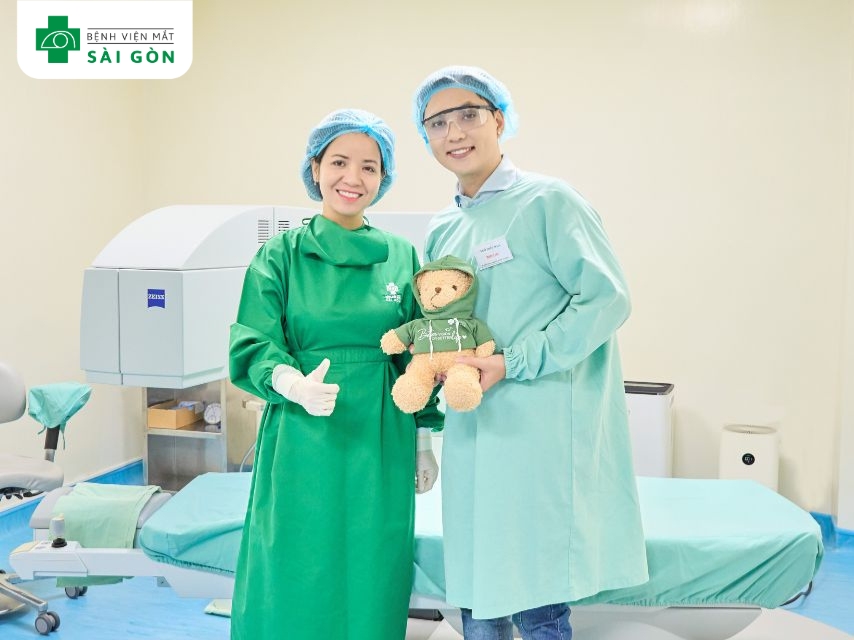 Mổ cận là phương pháp điều trị cận an toàn