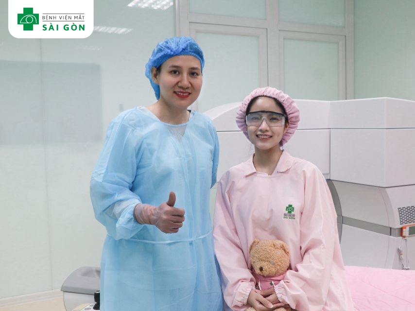 Ưu tiên ReLEx SMILE khi có cơ địa khô mắt, mắt nhạy cảm