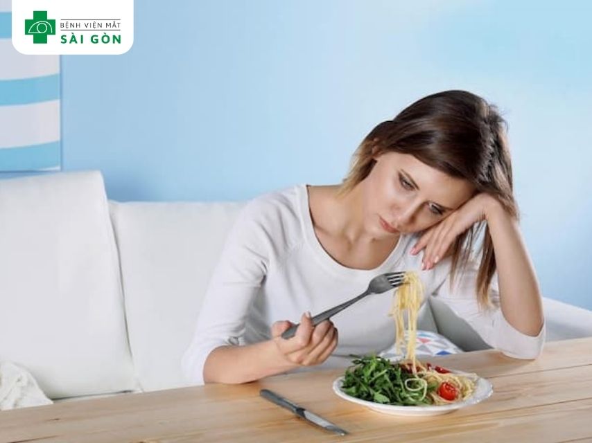 Chế độ ăn không đảm bảo