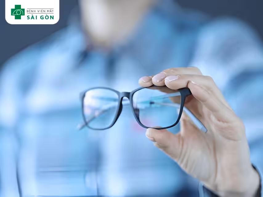 Giảm nguy cơ bong võng mạc