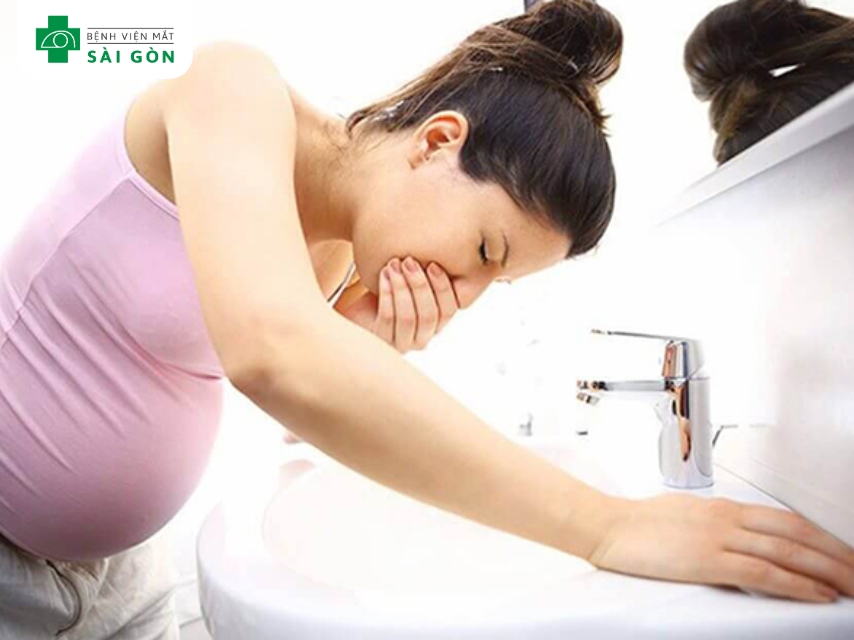 Thai nghén gây thâm mắt