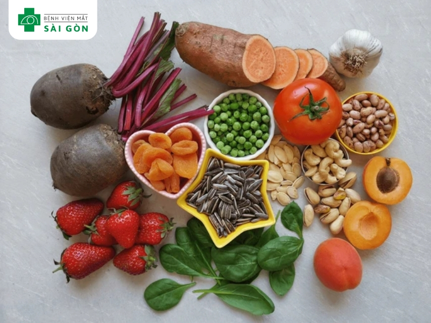 Thiếu chất có thể gây ra bệnh quáng gà