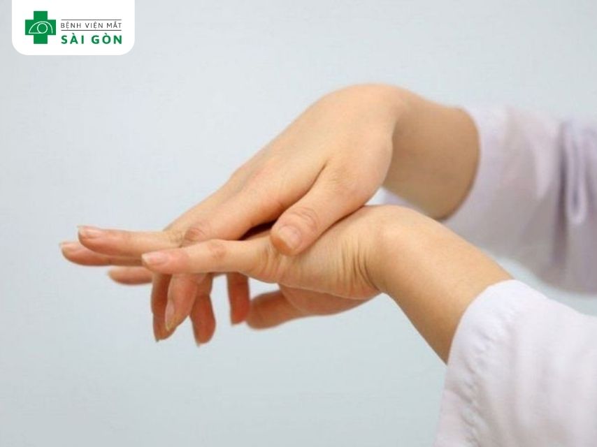 Thiếu vitamin B12 (Cobalamin)