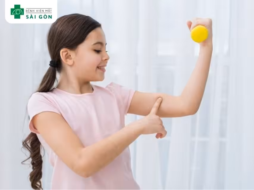 Vitamin A là vi chất thiết yếu với 4 vai trò chính ở trẻ nhỏ