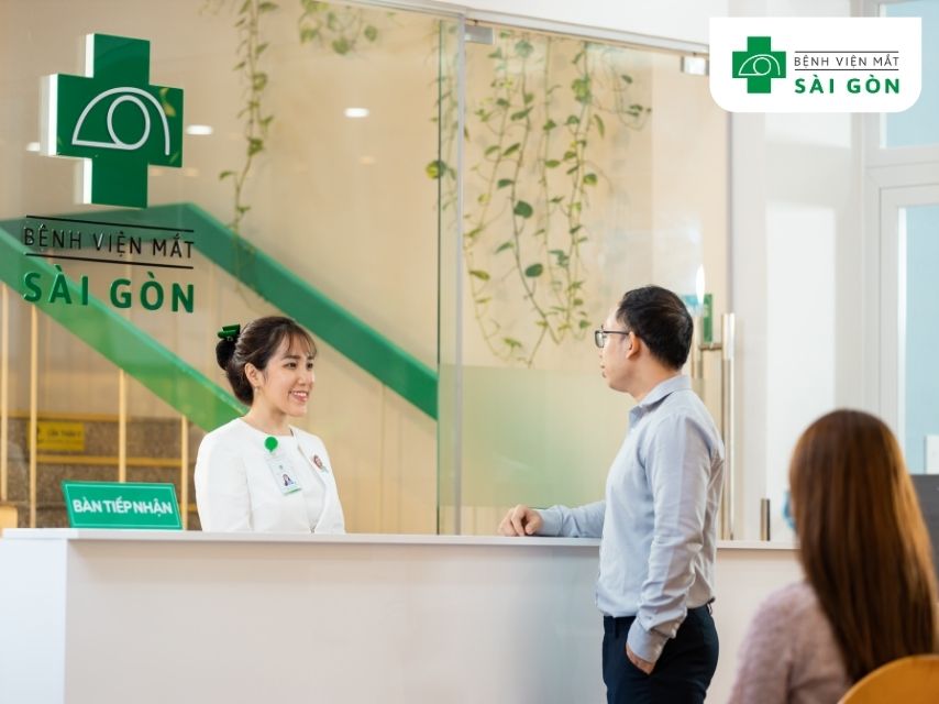 Mắt Sài Gòn một trong đơn vị tiên phong phẫu thuật PHAKIC