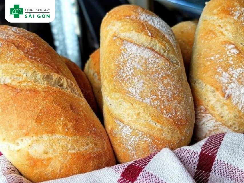 Bánh mì nguyên cám cung cấp vitamin B1