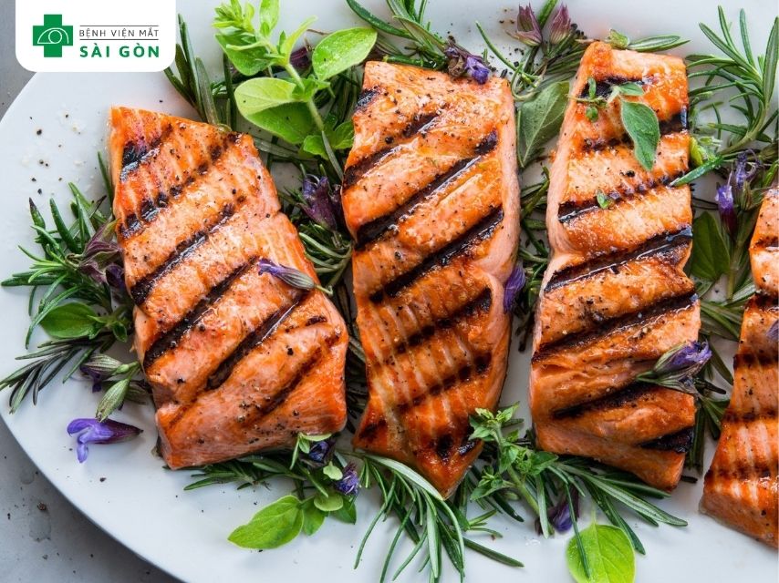 Cá hồi giàu vitamin B2