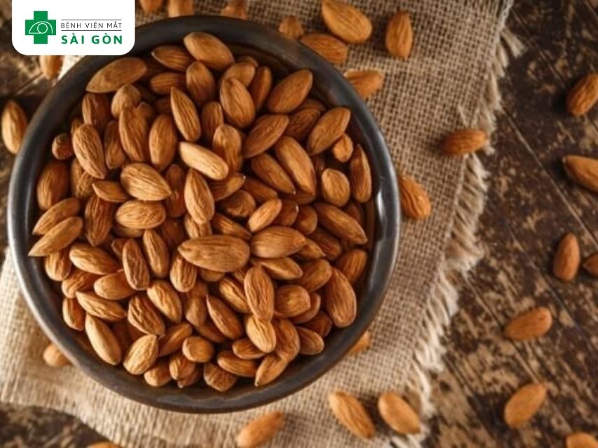 Hạnh nhân giàu vitamin B2