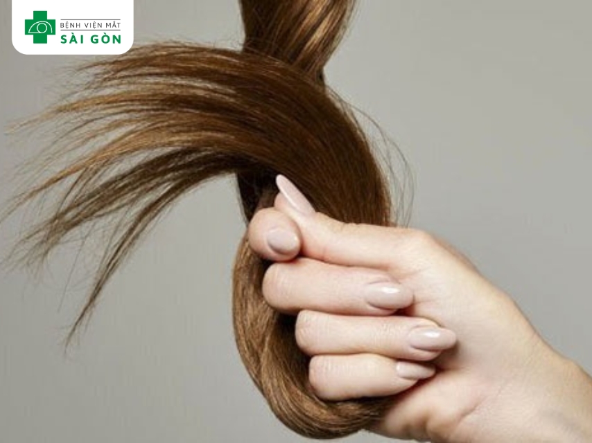 Vitamin nhóm B hỗ trợ sức khỏe tóc.