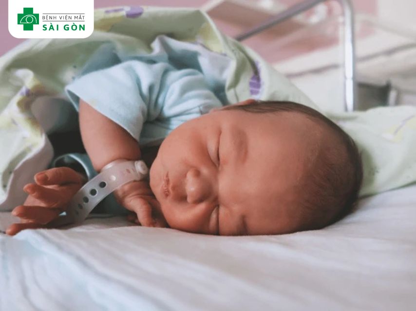 Bệnh võng mạc mắt ở trẻ sơ sinh